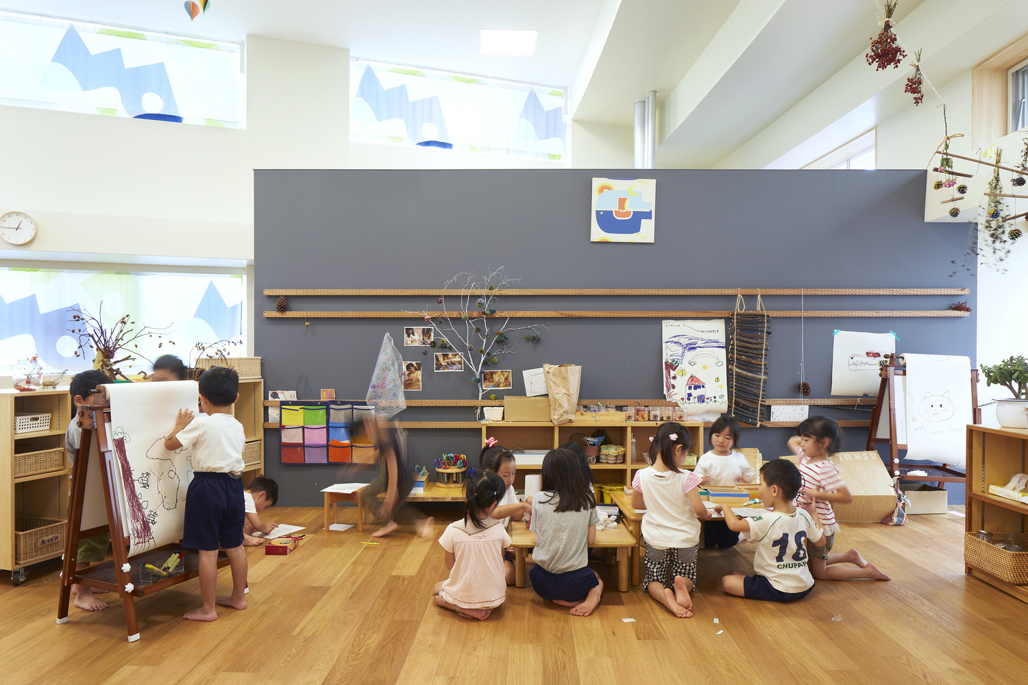 幼兒園設(shè)計裝修要如何選擇地板磚？